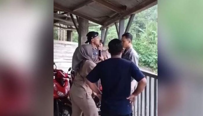 KDM bela pedagang telur yang diintimidasi karena mengkritik jalan rusak di Garut