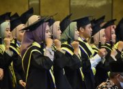 Wisuda Gaza: Harapan di Tengah Reruntuhan