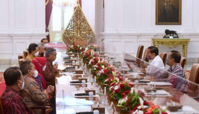 Istana Terima Mundur 3 Komisioner OJK, Proses Segera