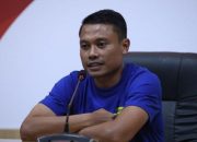 Dedi Kembali, Harapan Umuh untuk Persib