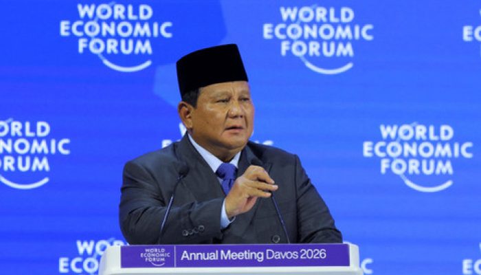 Prabowonomics: Diplomasi dan Jalan Keluar Indonesia dari Krisis Global