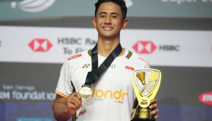 Alwi Farhan & Pasangan Baru: Melesat di Peringkat BWF