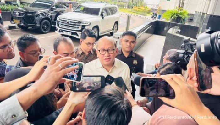 Danantara Siap IPO, Rosan Tunggu Demutualisasi