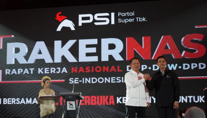 Jokowi Berjuang Mati-matian, Kaesang Menangis di Rakernas PSI