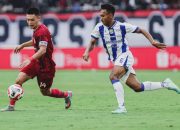 Persib Hebat, Kata Pelatih Persis: Tiga Keunggulan Terungkap