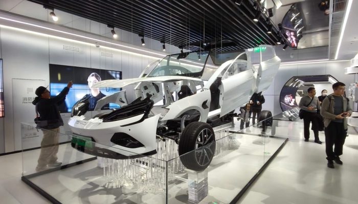BYD Di-Space: Teknologi Canggih di Balik Dispenser Bensin Kuno