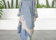 Anggun Berbalut Batik: 6 Tunik Rok Memukau