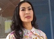 Ressa Jadi Kambing Hitam Iis Dahlia?