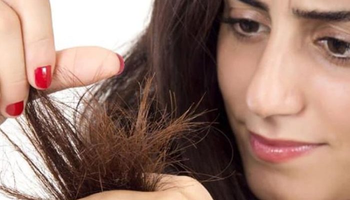 7 Kebiasaan Sehari-hari Penyebab Rambut Bercabang