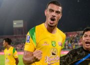 Gustavo Fernandes Mengancam Bhayangkara FC: Persebaya Surabaya Siap Menang di GBT