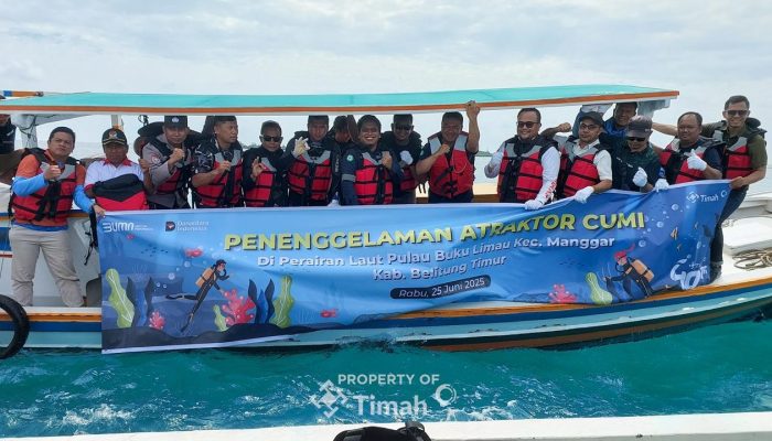 PT Timah Tenggelamkan 36 Atraktor Cumi di Buku Limau, Dongkrak Hasil Tangkapan Nelayan