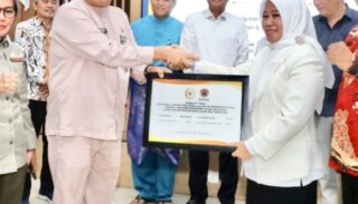 Siaga Karhutla di Batam, BNPB Salurkan Bantuan Logistik dan Peralatan