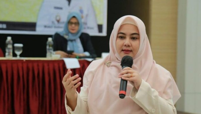 Menakar Urgensi Peningkatan Literasi Bahasa Inggris di Kepri Versi Ririn Warsiti