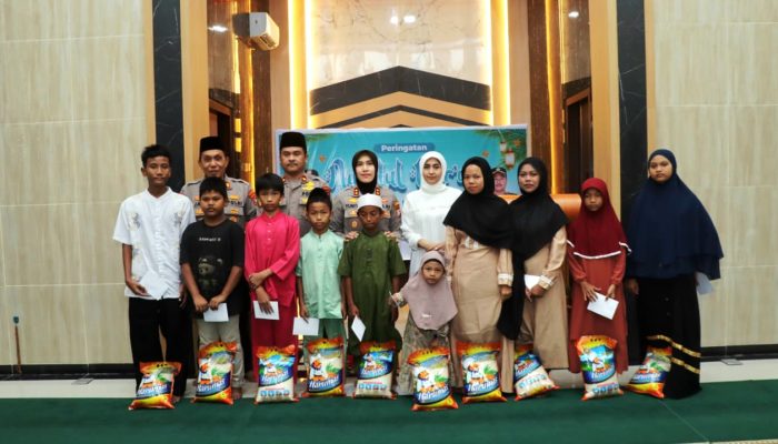 Polres Karimun Peringati Nuzulul Qur’an dengan Berbagi Takjil dan Buka Puasa Bersama