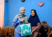 YKI Bintan Serahkan Bantuan Penyintas Kanker