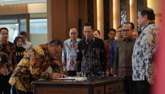 Menko Perekonomian RI Lantik 3 Anggota/Deputi BP Batam, Optimalkan Pertumbuhan Ekonomi dan Daya Saing Batam