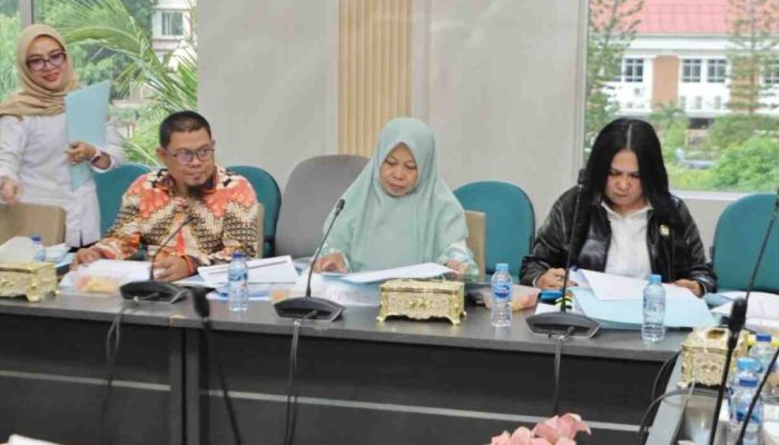 Pansus LKPj Gelar Rapat Marathon, Intensifkan Pembahasan dengan OPD