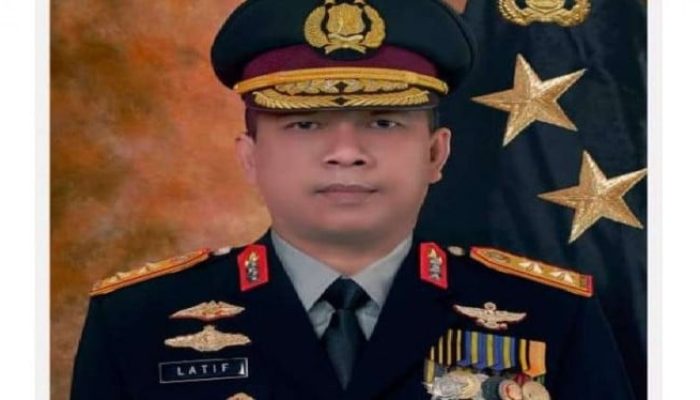 Alasan Kapolda Riau Copot Kapolsek dan Kanit Reskrim Usai Warga Bakar Rumah Terduga Narkoba