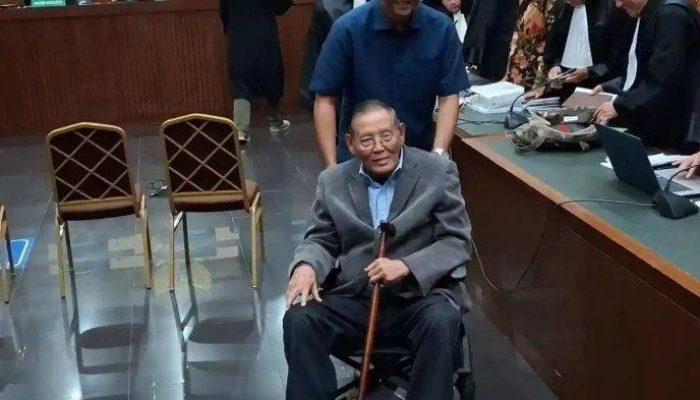 Dalam Persidangan Korupsi, Nadiem: Mengapa Bukan Semua Menteri Dipenjara?