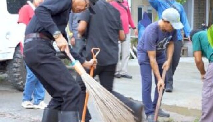 Gema Batam ASRI, Wali Kota bersama Warga Belian Bersih-Bersih Lingkungan