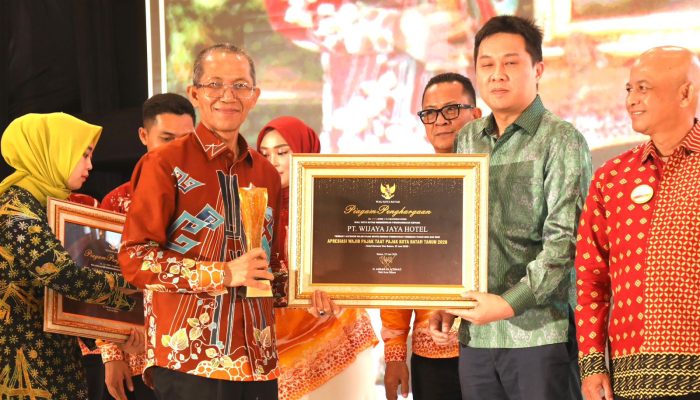 Pemko Batam Beri Penghargaan kepada Wajib Pajak, PAD Jadi Kunci Kemandirian Fiskal
