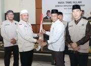 379 Jemaah Haji Kloter 25 Debarkasi Batam Tiba di Tanah Air