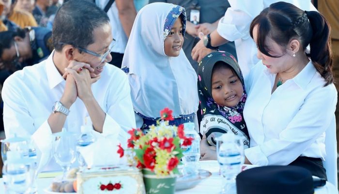 Amsakar-Li Claudia Perluas Lapangan Kerja dan Tingkatkan Pendidikan Anak Hinterland