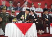Wakil Ketua III DPRD Kota Batam Ikut Lepas Pawai Obor HUT ke-81 RI, Apresiasi Semangat Peserta