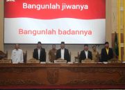 Rapat Paripurna DPRD Kota Batam: Wali Kota Sampaikan Nota Keuangan RAPBD Perubahan Rp 4,55 T