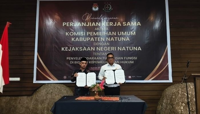 Kejari Natuna dan KPU Tandatangani PKS
