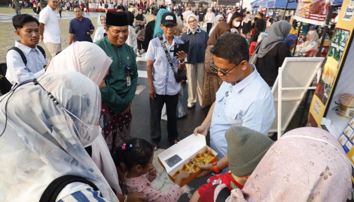 Kala Seni Melayu dan Semangat UMKM Menyatu di Bazar Taja Tari 2026