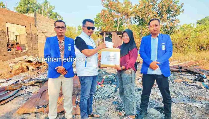 Secepat Kilat, PAN Bintan Serahkan Bantuan ke Korban Kebakaran Sei 6