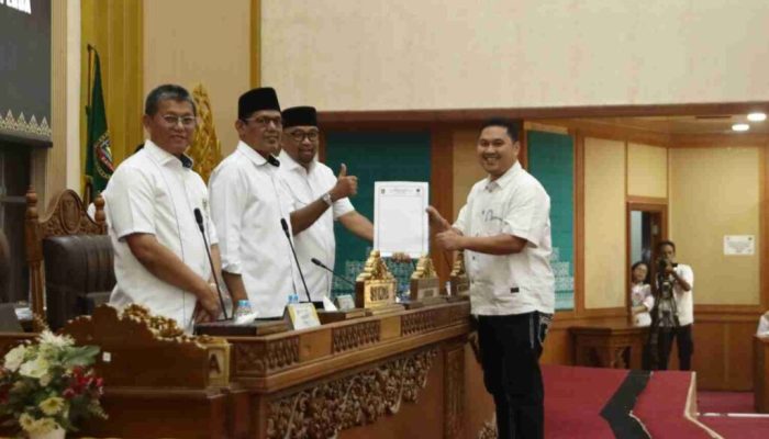 8 Fraksi DPRD Batam Dukung Pembahasan Revisi Perda Ketertiban Umum