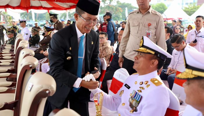 Amsakar Ikuti Upacara HUT ke-81 TNI, Perkuat Sinergi Jaga Keamanan dan Percepat Pembangunan