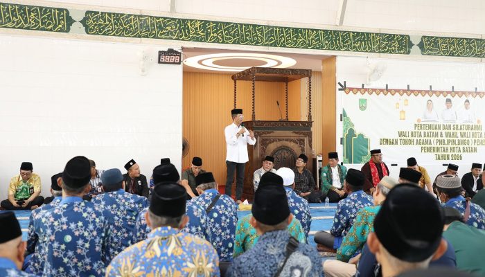 Ketemu Tokoh Agama, Amsakar Tegaskan Komitmen Atasi Persoalan Air hingga Sampah