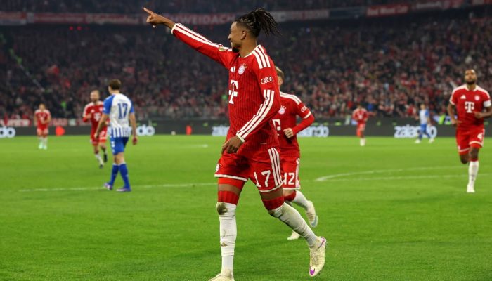 Olise Cetak Dua Gol, Selebrasi Aneh dan Gestur untuk Kane Jadi Sorotan di Kemenangan Bayern 6-1